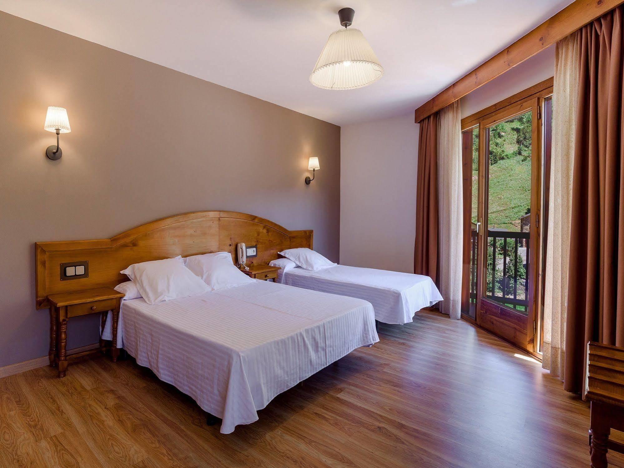 Hotel Sant Miquel Andorre-la-Vieille Extérieur photo